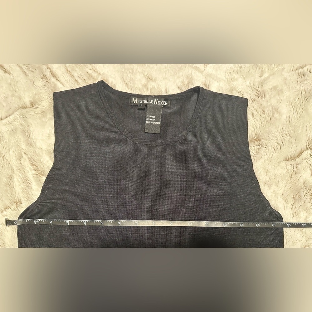 Vintage Michelle Nicole Classic Black Tank Top - Picture 4 of 6